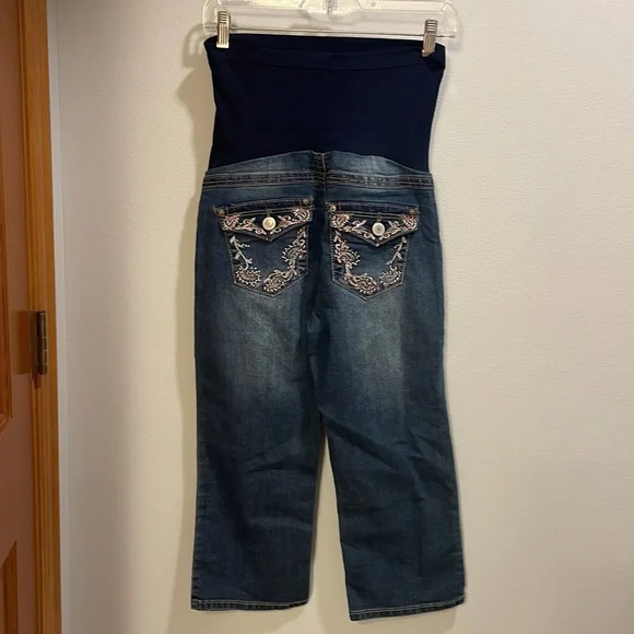 BELLA Vida maternity jeans - Picture 7 of 9